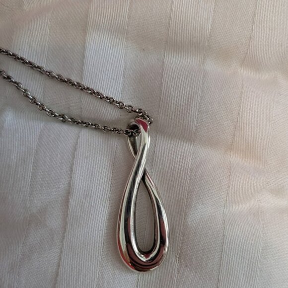 RETIRED James Avery Eternity Sliding Loop Pendant on James Avery Chain Necklace - Picture 2 of 5